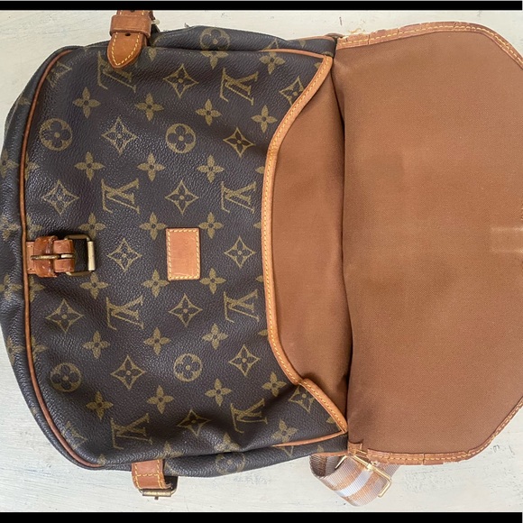 Auth Louis Vuitton Saumur 30 - Picture 7 of 12